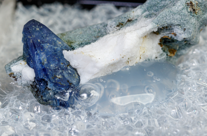 Benitoite